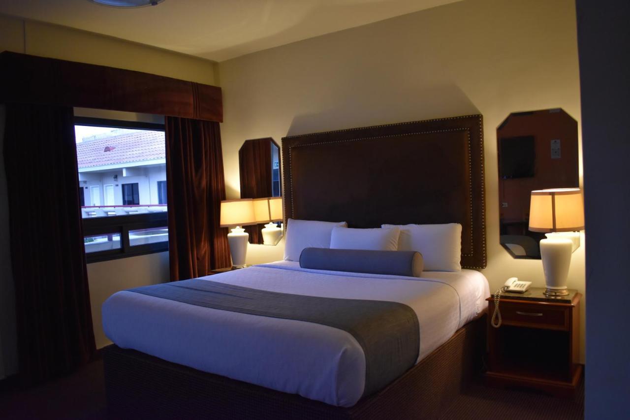 Hotel Frontiere Tijuana Exterior photo